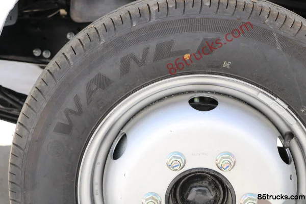 Yuejin Xiaofuxing S70 113 ch 4X2(6 roues) 3,26 m camion frigorifique Châssis (2) | 86Trucks
