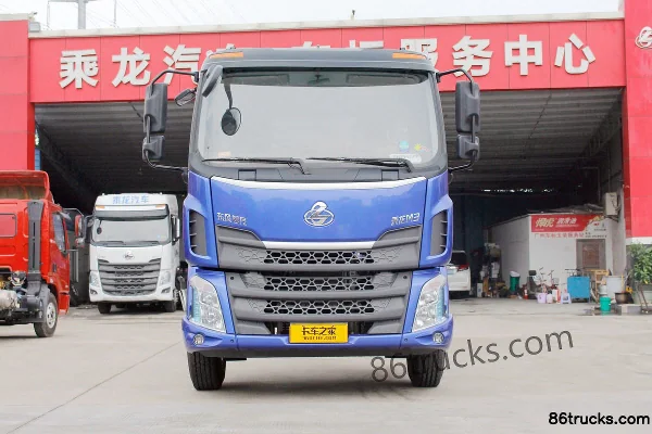 Dongfeng Liuqi New Chenglong M3 200hp 4X2(6 wheels) Cleaning Truck (Zoomlion Brand) Exterior