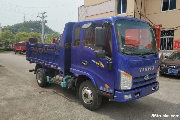 Tangjun Ouling T1 Series 110 hp 4X2(6 wheels) 3.2m Dump Truck Exterior