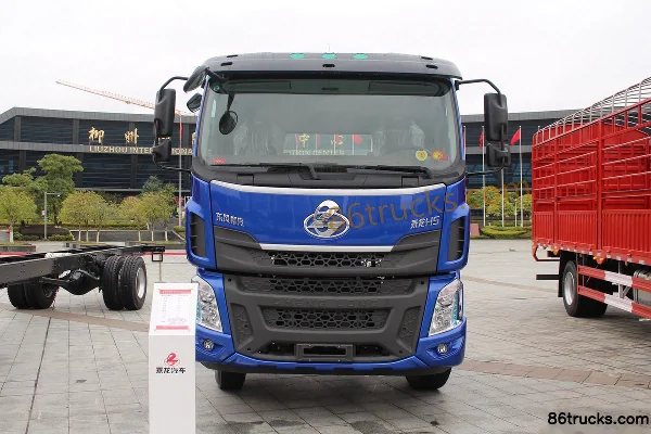 Zhuanwei Zhuanwei Dongfeng Liuqi chassis fuel tanker truck