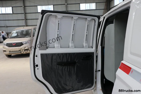 Wuling Hongguang S 2019 Classic S Basic Edition 99hp Gasoline 1.5L Panel Van (China VI) Cargo Box (1) | 86Trucks