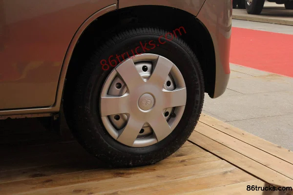 FAW Jilin Jiabao T80 1.3L 88hp 4X2(6 wheels) Gasoline Single Row Box Mini Truck Chassis (1) | 86Trucks