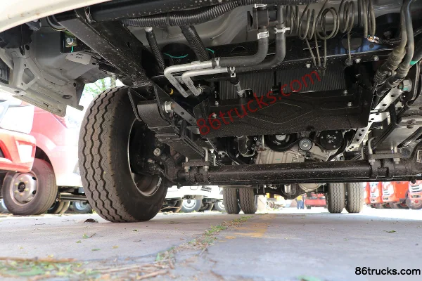 Foton Xiangling M2 Deluxe 1.6L 122 hp 4X2(6 wheels) Gasoline 2.7m double row van micro truck (China VI) Chassis (2) | 86Trucks