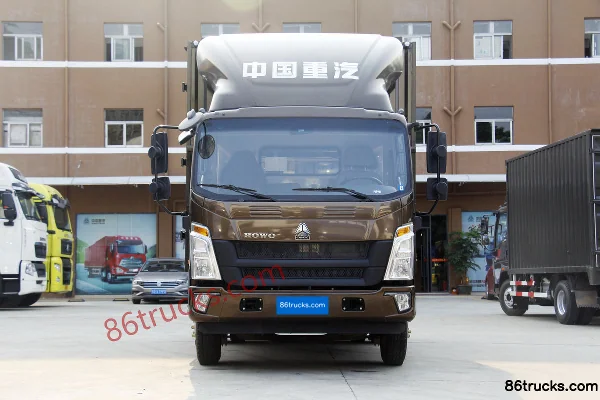 Sinotruk HOWO Tongshuai 120hp 4X2(6 wheels) 4.15m single-row box light truck Exterior (2) | 86Trucks