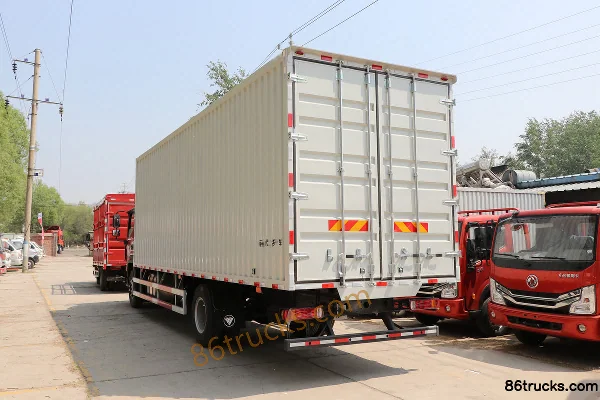 Foton Auhang R Series 190 hp 4X2(6 wheels) 8.1m Van Cargo Truck (8-speed) (China VI) Body (3) | 86Trucks