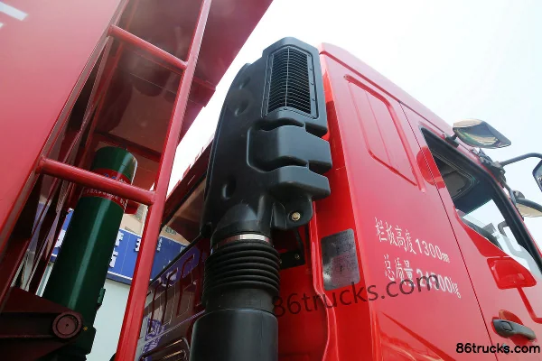 SHACMAN Commercial Vehicle Xuande X6 245 hp 6X2(8 wheels) 4.3m dump truck (mid-lift axle) Body (1) | 86Trucks