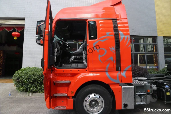 Sinotruk Sitrak G7 heavy truck 540 hp 6X4(10 wheels) tractor truck (16-speed) Cab (2) | 86Trucks