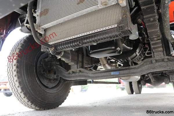 Dongfeng Commercial Vehicle Tianjin VR 180 ch 4X2(6 roues) camion plateau Châssis (1) | 86Trucks