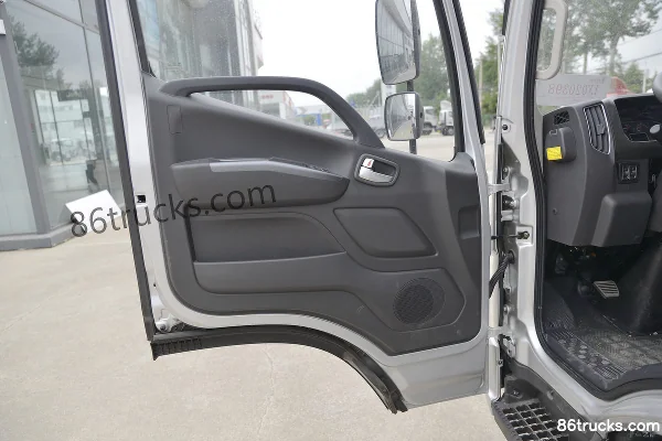 Foton Oumark S1 Series 131hp 4X2(6 wheels) 4.14m Single Row Van Light Truck (China VI) Cab (1) | 86Trucks