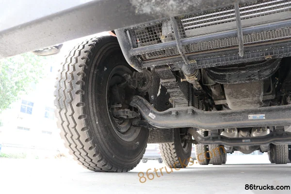Dongfeng Commercial Vehicle Tianjin camion lourd 280 ch 8X4(12 roues) 6 m camion benne Châssis (3) | 86Trucks