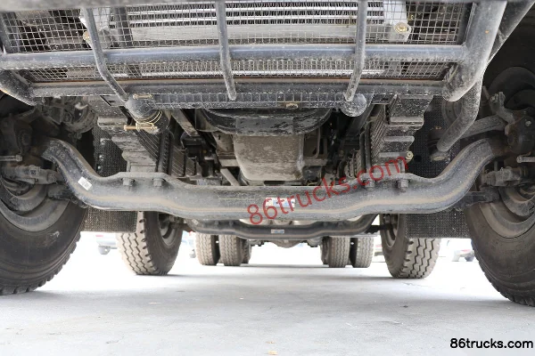 Dongfeng Commercial Vehicle Tianjin camion lourd 280 ch 8X4(12 roues) 6 m camion benne Châssis (1) | 86Trucks