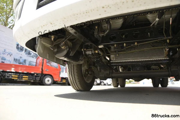 Dongfeng T5 1.5L 113 ch 4X2(6 roues) 3,1 m plateau monoplace (China VI) Châssis (2) | 86Trucks