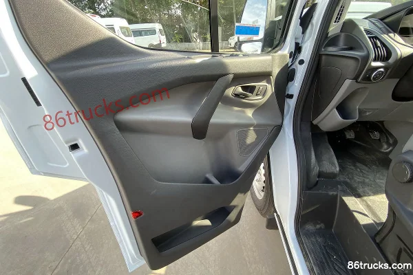 JMC New Transit 2020 Model 121 hp 6-Seat Short Wheelbase 2.0T Diesel Low Roof Multi-Purpose Van Cab (1) | 86Trucks