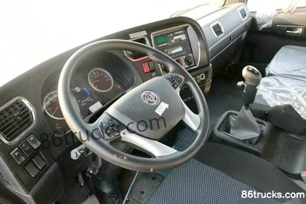 Dongfeng F5 270 hp 6X4(10 wheels) Truck-Mounted Crane Cab (1) | 86Trucks