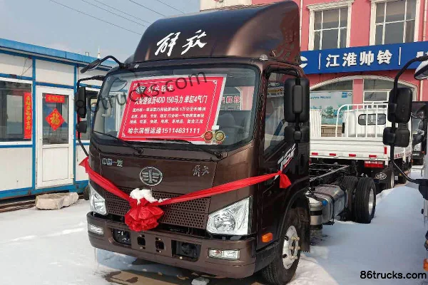 FAW Jiefang J6F 160 ch 4X2(6 roues) 5,4 m camion frigorifique Extérieur (3) | 86Trucks
