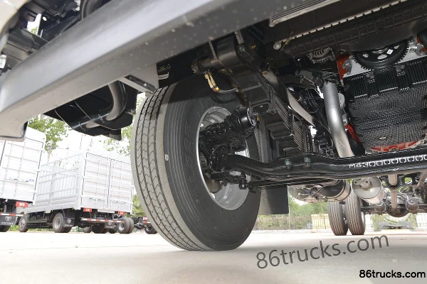 Foton Auhang R 210 ch 4X2(6 roues) 6,8 m châssis de camion porteur (2) | 86Trucks