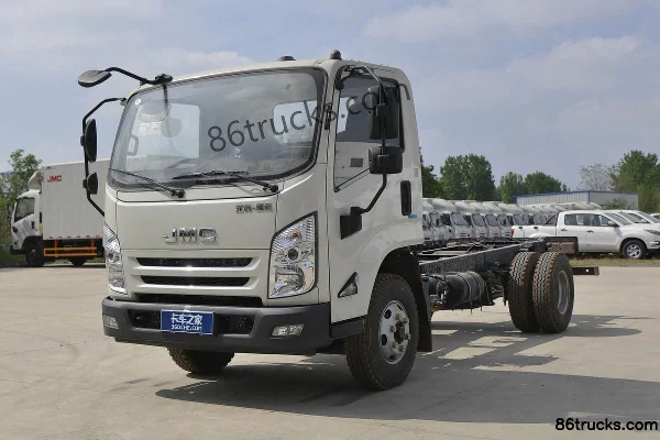 JMC Kaiyun Strong Edition 152hp 4X2(6 wheels) garbage truck chassis Exterior (3) | 86Trucks