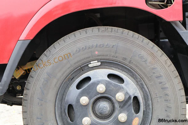 Tangjun Ouling K3 Series 130 hp 4X2(6 wheels) 4.15m Single Row Van Light Truck Chassis (2) | 86Trucks