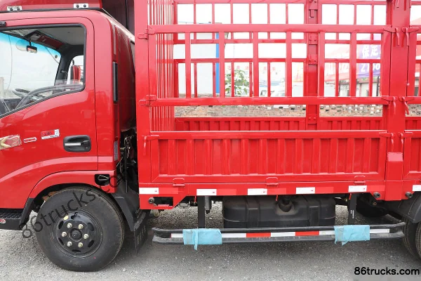 Tangjun Ouling série K3 110 ch 4X2(6 roues) camion léger à ridelles cabine simple 4,15 m Carrosserie (2) | 86Trucks