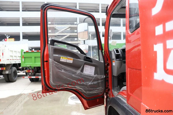 Dayun Zhengtu 129 hp 4X2(6 wheels) 3.75m Dump Truck Cab (1) | 86Trucks
