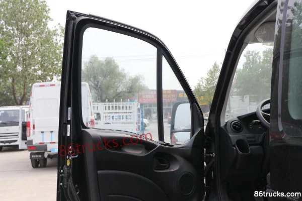 NAVECO Ousheng 122hp 2.3T manual 5-seat low-roof multi-purpose passenger vehicle Cab (2) | 86Trucks