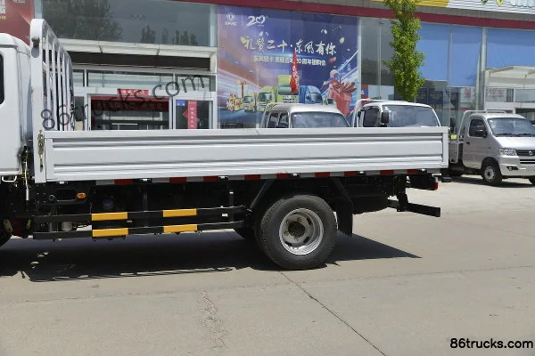 Dongfeng Duolika D6-S 2018 model 115hp 4X2(6 wheels) 3.87m single-row flatbed light truck Body (2) | 86Trucks