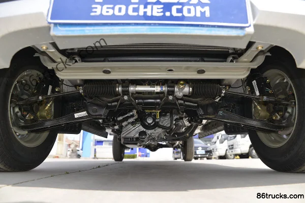 Foton Xiangling V1 1.6L 122hp 4X2(6 wheels) Gasoline 2.53m double-row flatbed micro truck (single rear wheel) (China VI) Chassis (1) | 86Tru