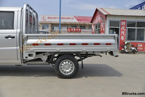 Foton Xiangling V1 1.6L 122hp 4X2(6 wheels) Gasoline 2.53m double-row flatbed micro truck (single rear wheel) (China VI) Body (2) | 86Trucks