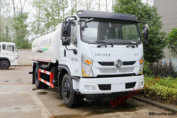 Zhuanzhi Zhuanzhi Dongfeng Chassis water sprinkler truck