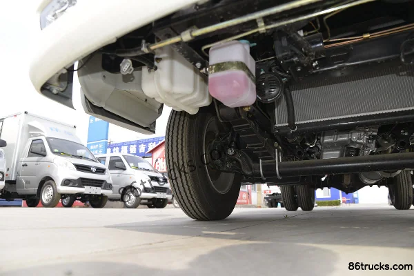 Foton Forland Xiaoka Star Q2 1.5L 114hp 4X2(6 wheels) Gasoline 3.67m single-row van mini truck Chassis (2) | 86Trucks