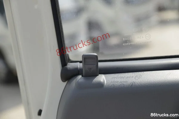 Foton Times Small Card Star 2 68hp 4X2(6 wheels) Diesel 3.3m Single Row Box Mini Truck Cab (2) | 86Trucks