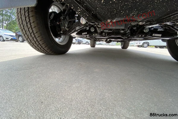 Jiangxi Isuzu D-MAX 2019 Comfort 1.9T Diesel 2WD Automatic Double Cab Pickup (China VI) Body (2) | 86Trucks
