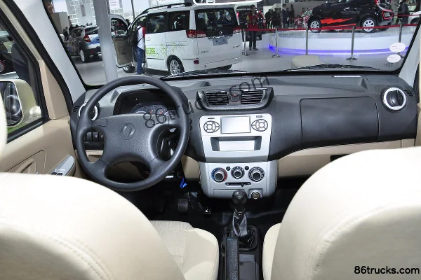 Dongfeng V29 Standard 93 hp 1.3L Van Cab (3) | 86Trucks