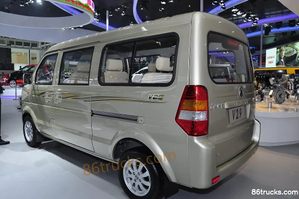 Dongfeng V29 Standard 93 hp 1.3L Van Exterior (2) | 86Trucks