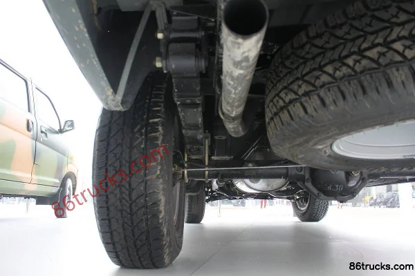 BAW Ruiling Basic 2019 4WD 2.8T Diesel Double Row Pickup Truck Body (3) | 86Trucks