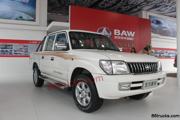 BAIC Yueling 2 roues motrices 2,5L diesel pick-up double cabine (2) | 86Trucks