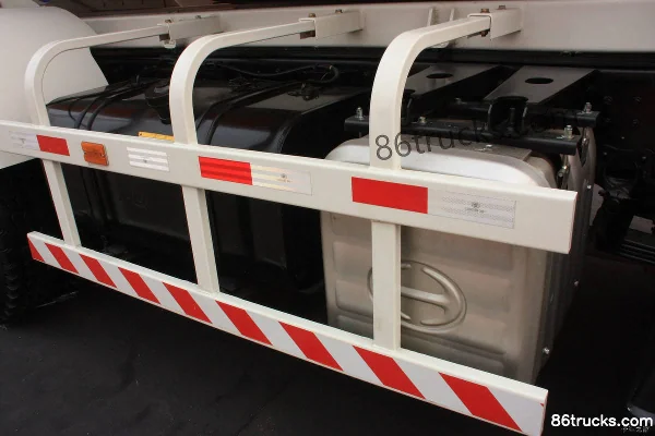 GAC HINO série 700 350 ch 8X4(12 roues) camion malaxeur Châssis (3) | 86Trucks