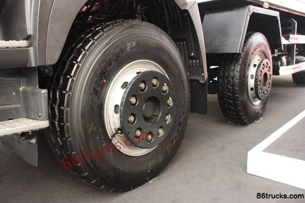 GAC HINO 700 Series Heavy Truck 380 hp 8X4(12 wheels) 7.6m Dump Truck Chassis (3) | 86Trucks