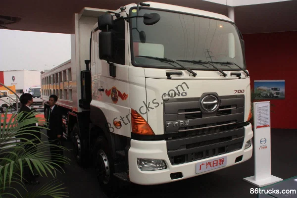 GAC HINO 700 Series Heavy Truck 380 hp 8X4(12 wheels) 7.6m Dump Truck Exterior (2) | 86Trucks