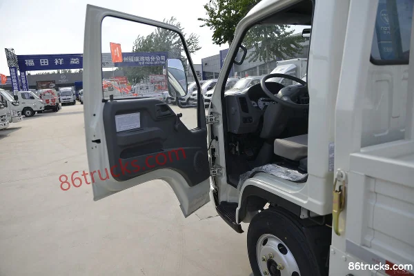 Foton Forland Small Card Star 75 hp 4X2(6 wheels) 4m single-row flatbed light truck Cab (1) | 86Trucks