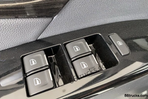 Jiangxi Isuzu D-MAX 2019 Comfort 1.9T Diesel 4WD Manual Double Cab Pickup (China VI) Chassis (3) | 86Trucks