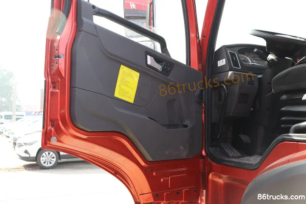 FAW Jiefang Qingdao Han V heavy truck 400 hp 6X4(10 wheels) tractor truck (flat top) Cab (3) | 86Trucks