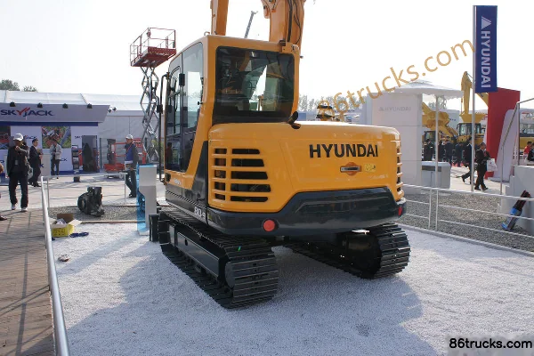 Hyundai Heavy Industries R80-9 Mini Crawler Excavator Exterior (2) | 86Trucks