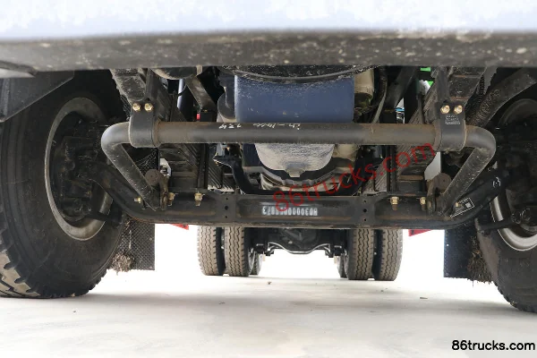 Foton Auman GTL 9 Series Heavy Truck Northern Version 375 hp 6X4(10 wheels) 5.4m Dump Truck Chassis (1) | 86Trucks
