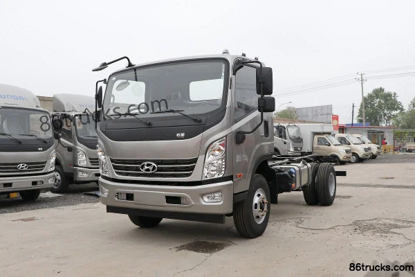 Hyundai Commercial Vehicle Hongtu 500 170 hp 4X2(6 wheels) 3.835m Row Half Cage Light Truck Exterior (3) | 86Trucks