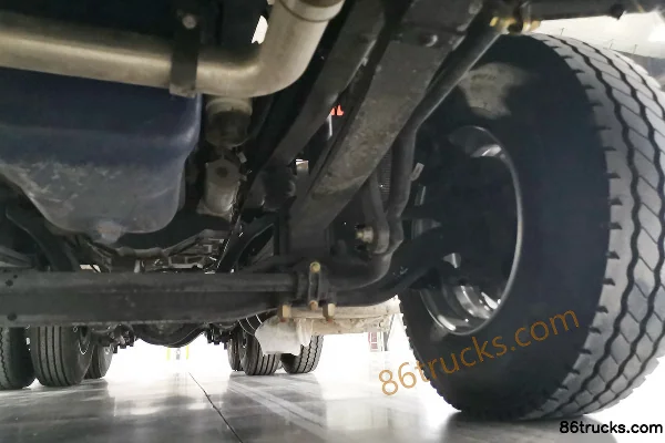 FAW Linghe Huzun S200 camion lourd Intelligence 500 ch 6X4(10 roues) tracteur routier Châssis (3) | 86Trucks