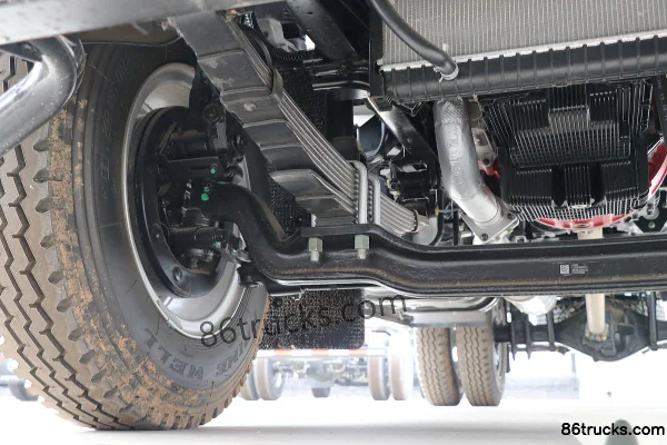 Foton Aumark S3 Series High-efficiency Express Delivery Version 156hp 4X2(6 wheels) 5.25m Cab-over Flatbed Light Truck Chassis (2) | 86Truck