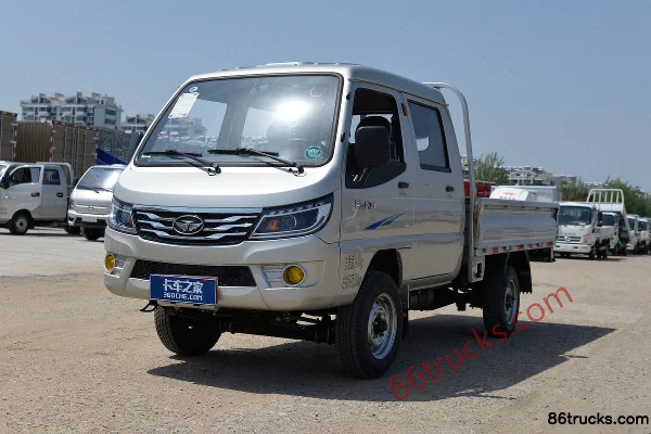 Tangjun Ouling Sailin F3-1 1.2L 91 hp 4X2(6 wheels) Gasoline 2.56m Double Row Flatbed Mini Truck (China VI) Exterior (3) | 86Trucks