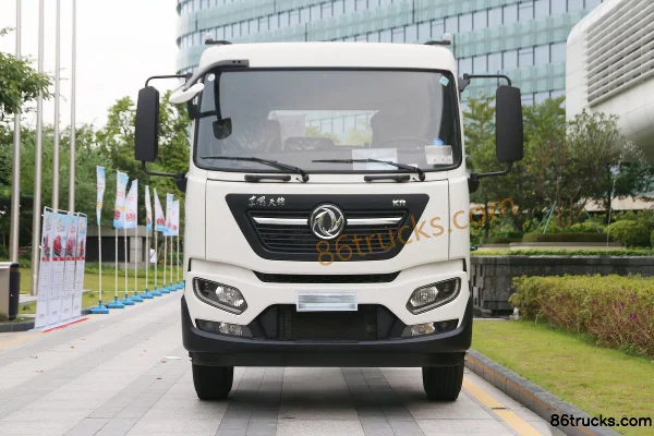 Dongfeng Commercial Vehicle Tianjin KR 230 hp 4X2(6 wheels) Green Sprinkler Truck (Huawei Chile) Exterior