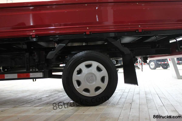 JAC 120 hp 4X2(6 wheels) 3570mm Wheelbase Single Row Flatbed Light Truck (European Short Front) Chassis (3) | 86Trucks